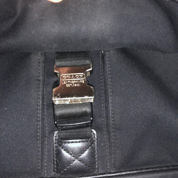 Coach men’s Leather bag computer 100 % authentic - Picture 4 of 7